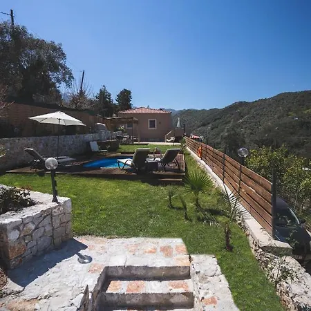 Ampelos Cretan Villa - Private Pool & Heated Ozone Jacuzzi Yerolakkos Exterior photo