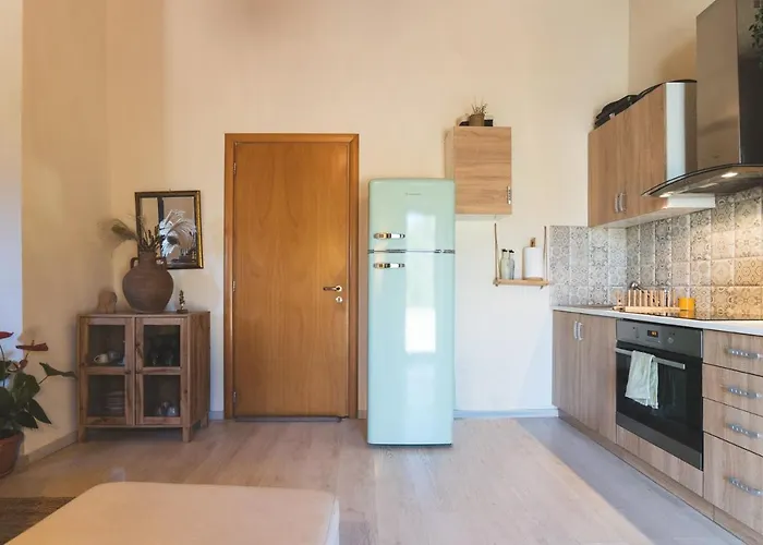 Ampelos Cretan Villa - Private Pool & Heated Ozone Jacuzzi