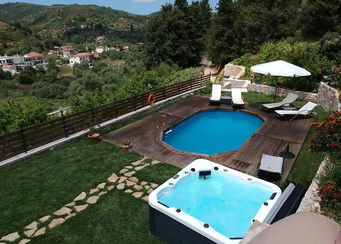Ampelos Cretan Villa - Private Pool & Heated Ozone Jacuzzi