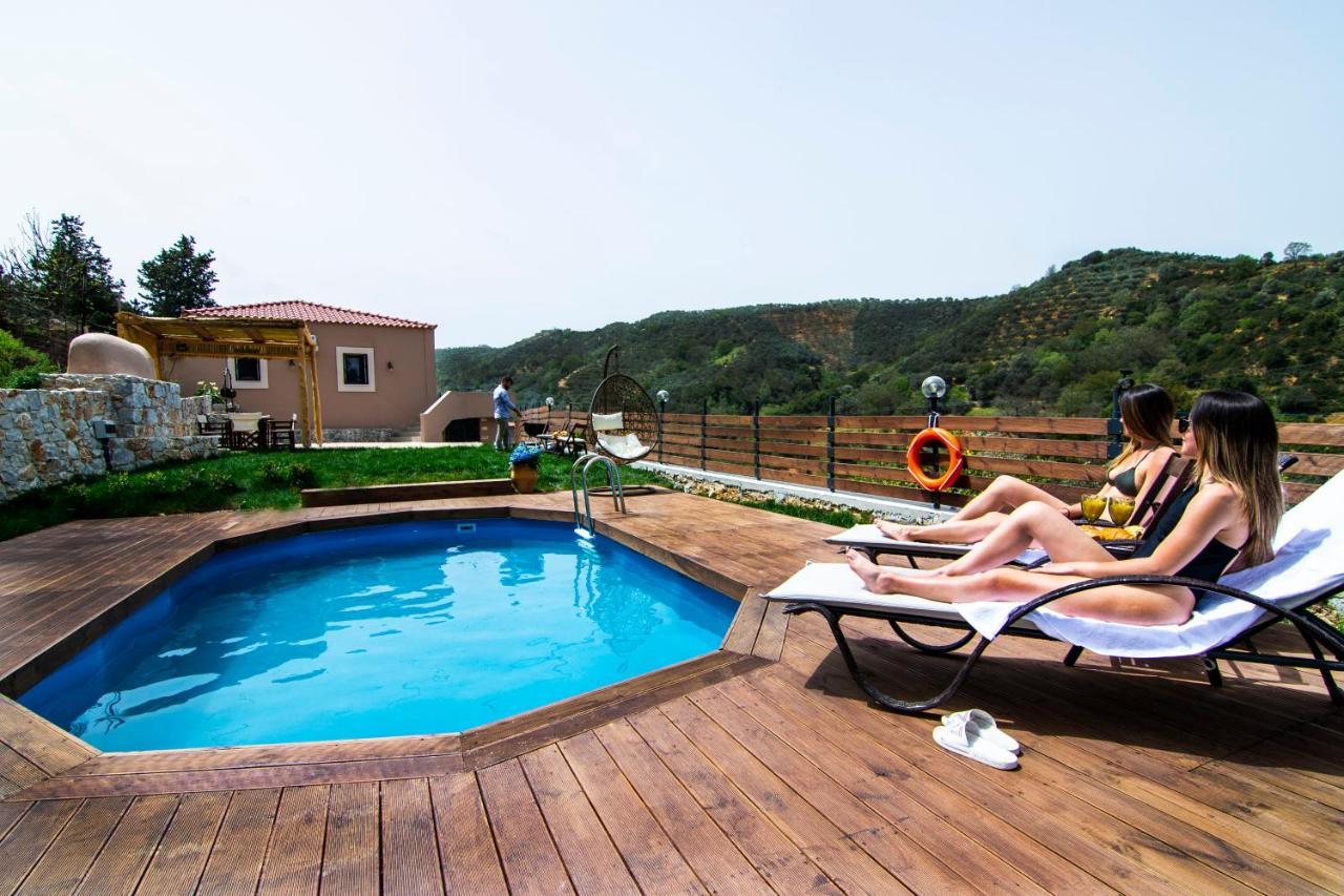 Ampelos Cretan - Private Pool & Heated Ozone Jacuzzi Yerolakkos