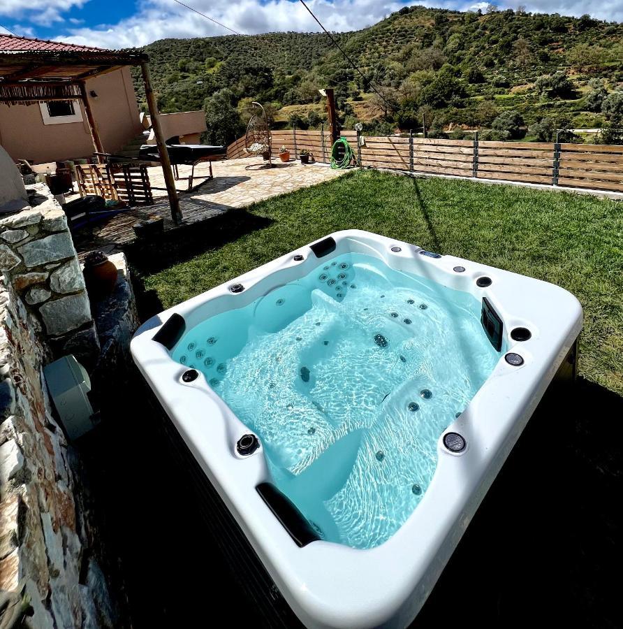 Ampelos Cretan - Private Pool & Heated Ozone Jacuzzi Villa *