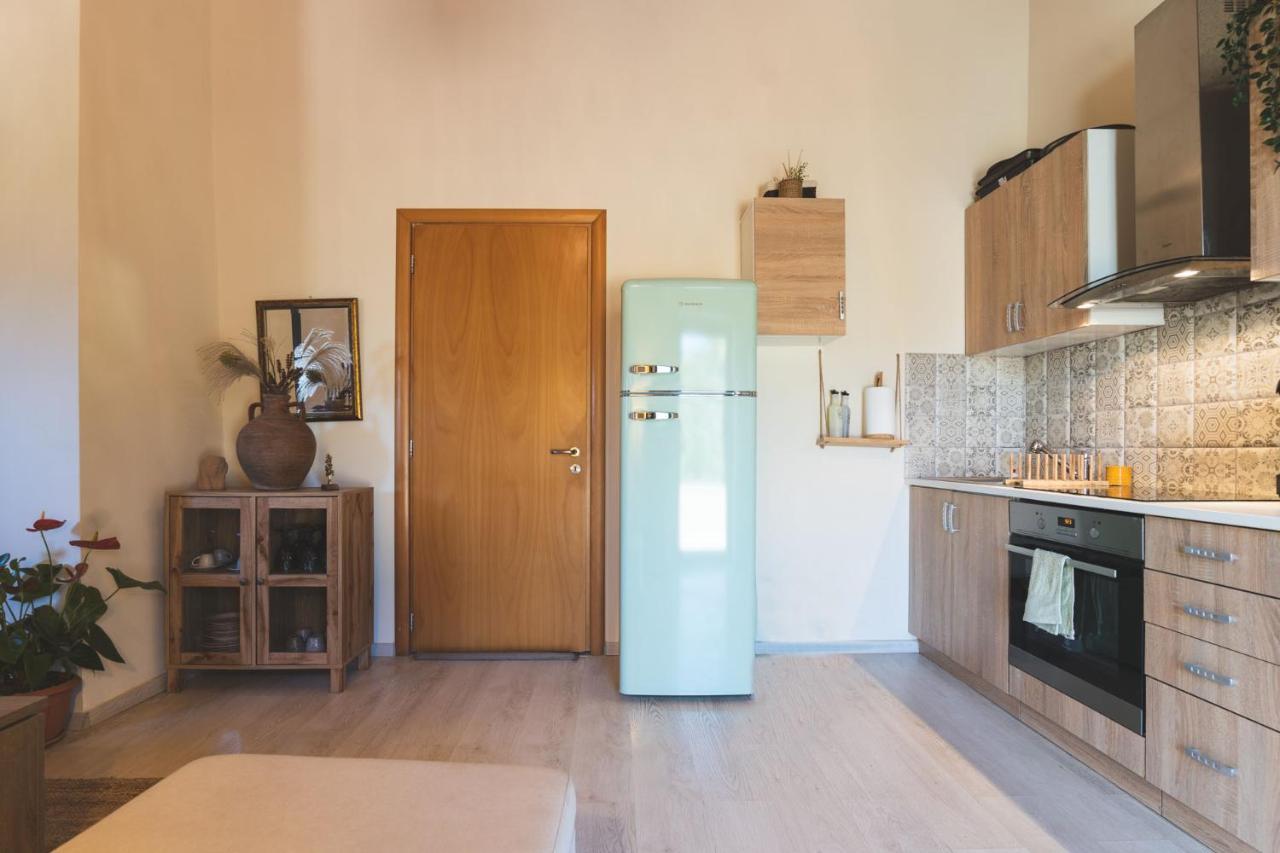 Ampelos Cretan - Private Pool & Heated Ozone Jacuzzi * Yerolakkos